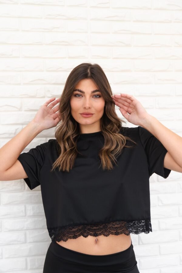 REMERA OVERSIZE LYCRA PUNTILLA