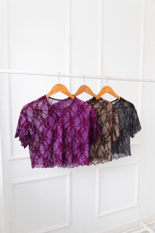 REMERA OVERSIZE TUL FLOR BATIK