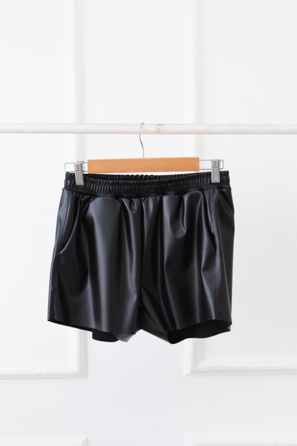 SHORT BABE CUERINA