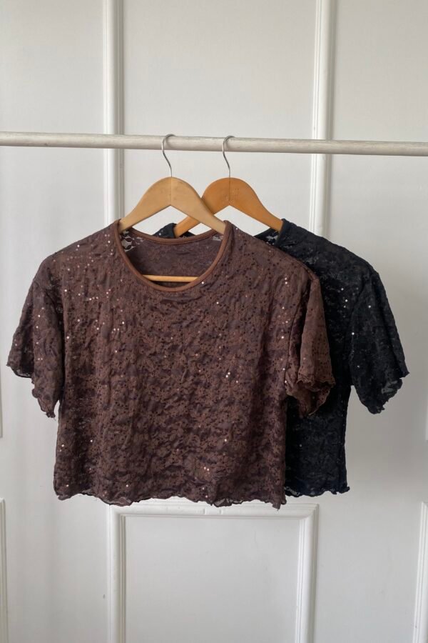 REMERA OVERSIZE TUL LENTEJUELAS