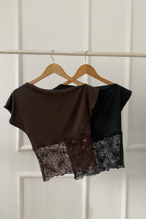 TOP ANDREA FLOR LENTEJUELAS