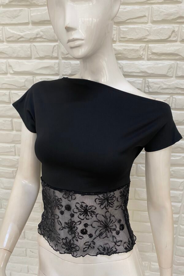 TOP ANDREA FLOR LENTEJUELAS