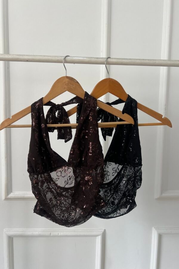 TOP SILVINA FLOR LENTEJUELAS