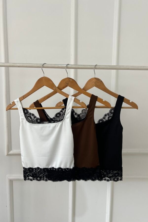 TOP ADARA LYCRA PUNTILLA