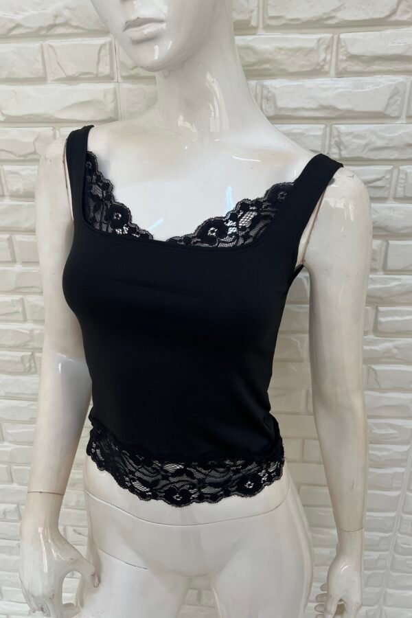 TOP ADARA LYCRA PUNTILLA