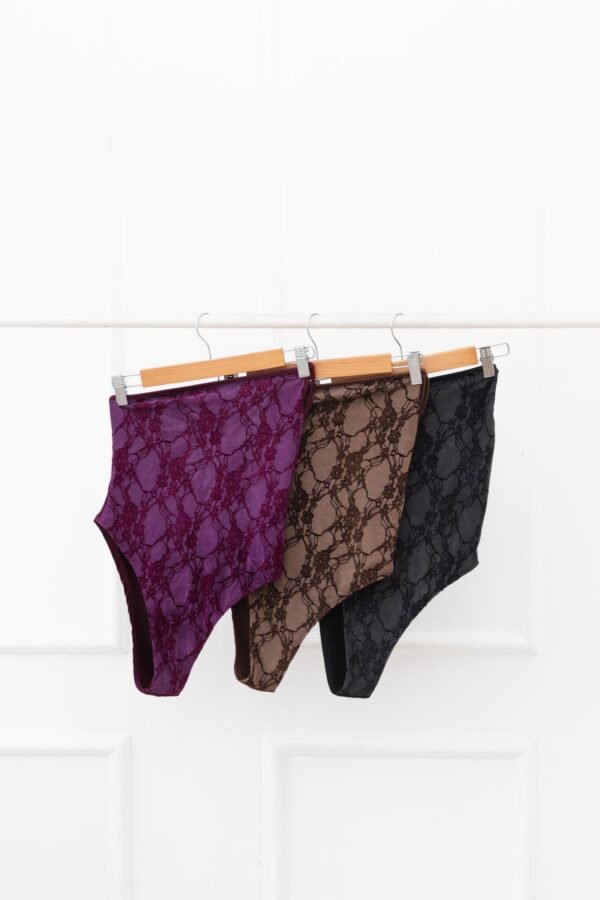 BODY REINA TUL FLOR BATIK
