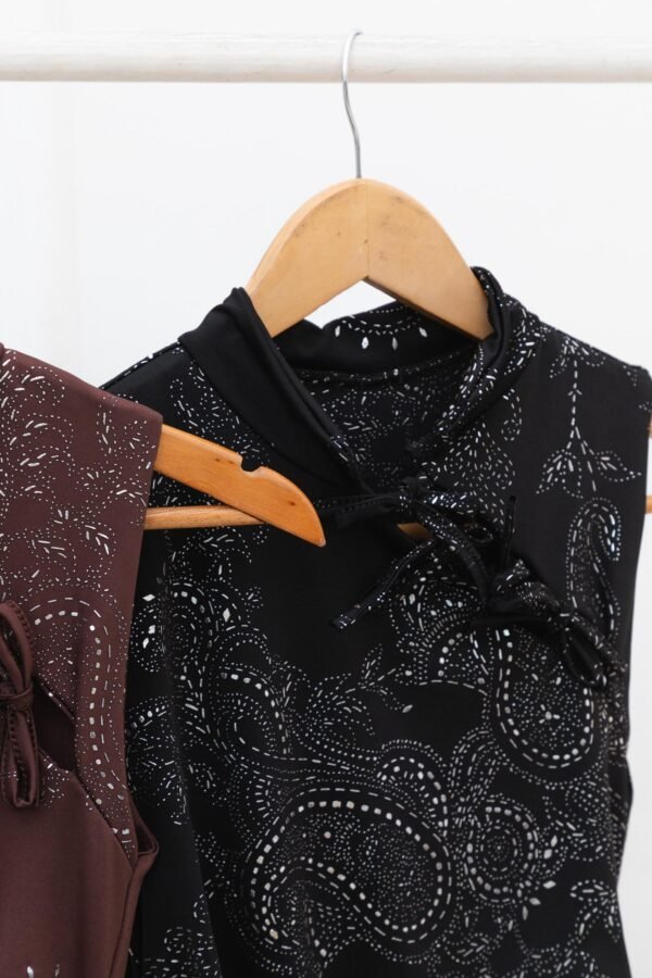 VESTIDO TOKYO LYCRA ARABESCOS
